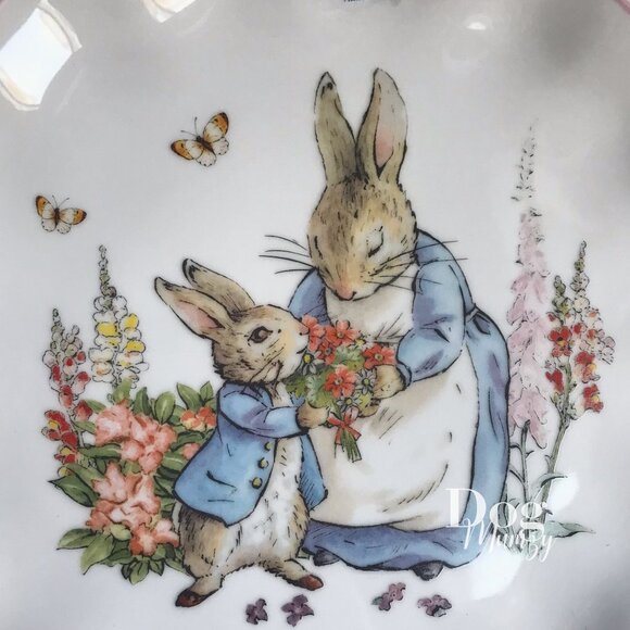 2 Peter Rabbit Classics Lettuce Edge Spring Dinner Plates - Picture 2 of 4